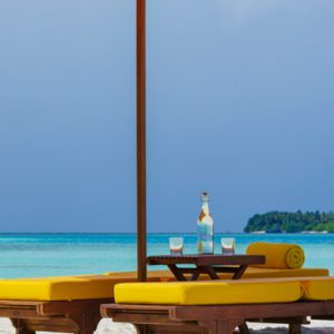 luxury Maldives holiday Packages Angsana Velavaru Beachfront Jet Pool Villa