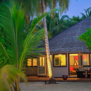 luxury Maldives holiday Packages Angsana Velavaru Beachfront Jet Pool Villa 2