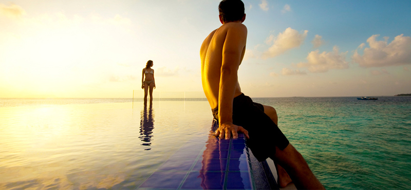 luxury Maldives holiday Packages Angsana Velavaru Inocean Sunset Pool Villa 2