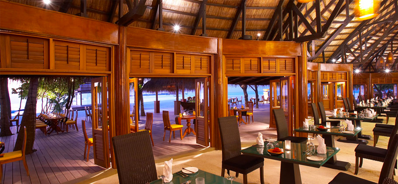 luxury Maldives holiday Packages Angsana Velavaru Kaani Restaurant