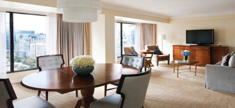 Luxury Canada Holiday Packages Four Seasons Vancouver Premier One Bedroom Suite2