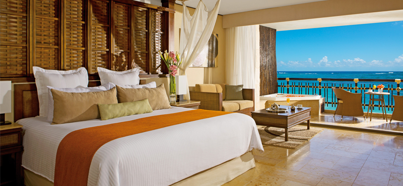 Luxury Mexico Holiday Packages Dreams Riviera Cancun Resort And Spa Mexico Preferred Club Ocean Front Honeymoon Suite