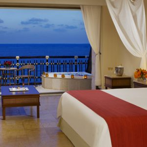 Luxury Mexico Holiday Packages Dreams Riviera Cancun Resort And Spa Mexico Preferred Club Ocean Front Honeymoon Suite 2