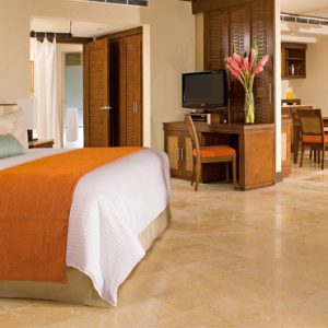 Luxury Mexico Holiday Packages Dreams Riviera Cancun Resort And Spa Mexico Preferred Club Ocean Front Master Suite