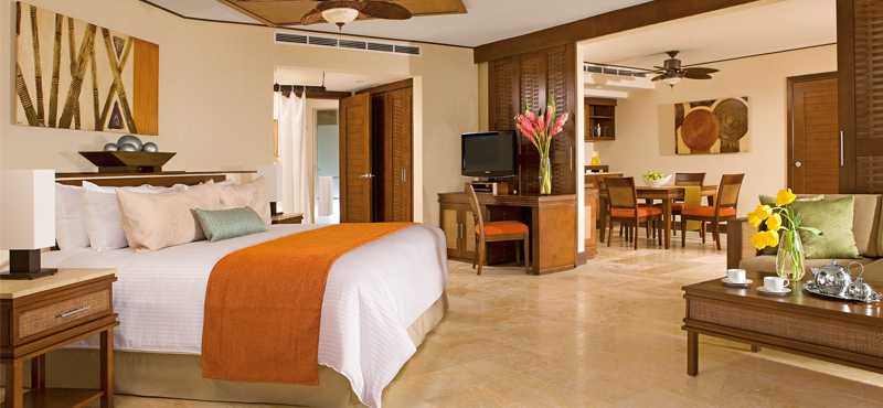 Luxury Mexico Holiday Packages Dreams Riviera Cancun Resort And Spa Mexico Preferred Club Ocean Front Master Suite 5