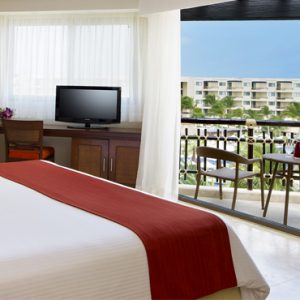 Luxury Mexico Holiday Packages Dreams Riviera Cancun Resort And Spa Mexico Preferred Club Ocean View