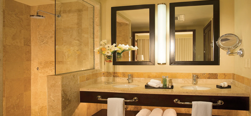 Luxury Mexico Holiday Packages Dream Jade Resort & Spa Preferred Club Suite Ocean View6
