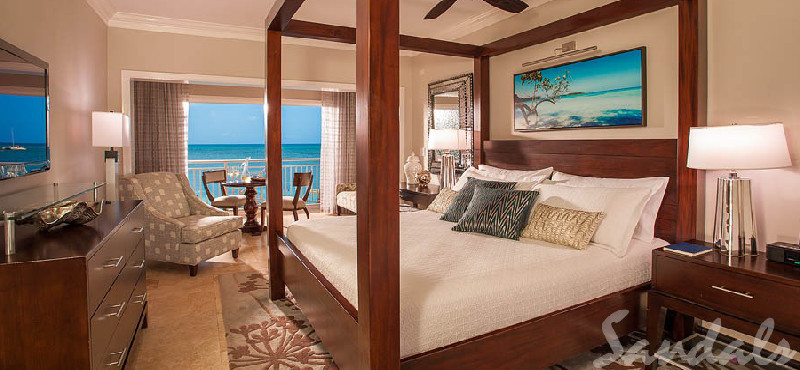 Luxury Jamaica Holiday Packages Sandals Negril Paradise Honeymoon Beachfront Grande Luxe Club Level Room2