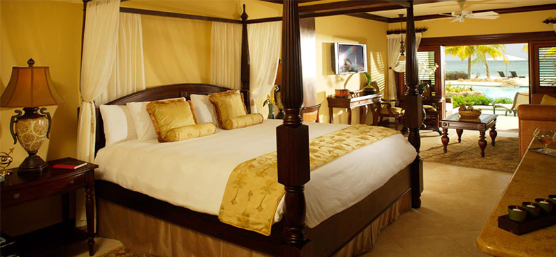 Luxury Jamaica Holiday Packages Sandals Negril Swim Up Crystal Lagoon Beachfront One Bedroom Butler Suite Bedroom