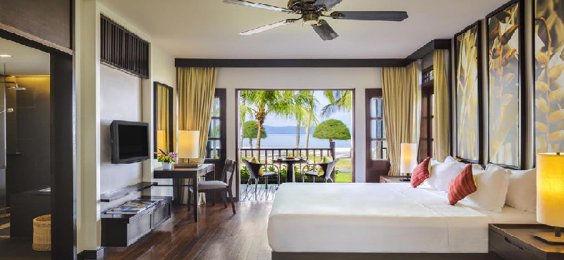 Luxury Langkawi Holiday Packages Meritus Pelangi Beach Resort & Spa Beachfront Room