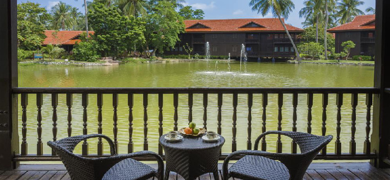 Luxury Langkawi Holiday Packages Meritus Pelangi Beach Resort & Spa Lakefront Room2