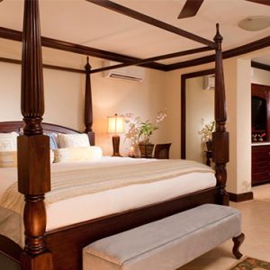 Sandra Negril Jamaica Honeymoon Millionaire Honeymoon Penthouse One Bedroom Butler Suite Bedroom