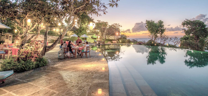 Luxury Bali Holiday Packages Four Seasons Bali At Jimbaran Pool Terrace Cafe