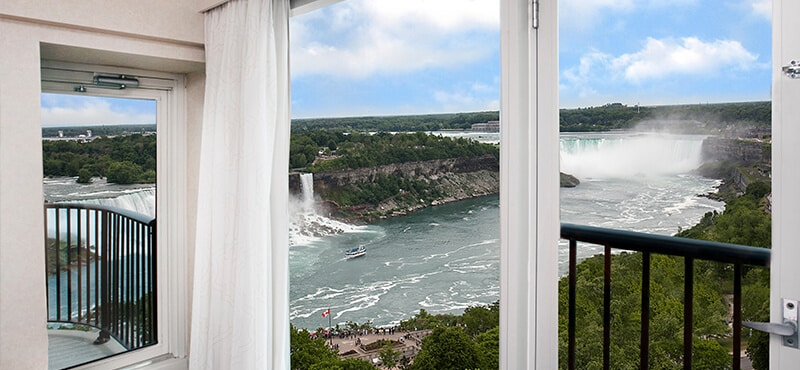 Luxury Canada Holiday Packages Sheraton On The Falls Corner Suite