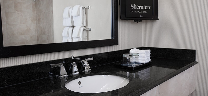 Luxury Canada Holiday Packages Sheraton On The Falls Sheraton Club Rooms 4