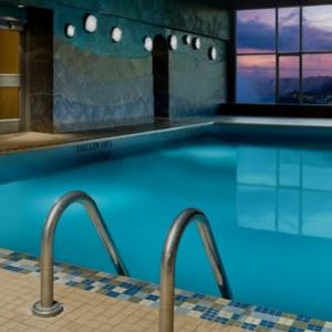 Luxury Canada Holiday Packages Sheraton On The Falls Pool