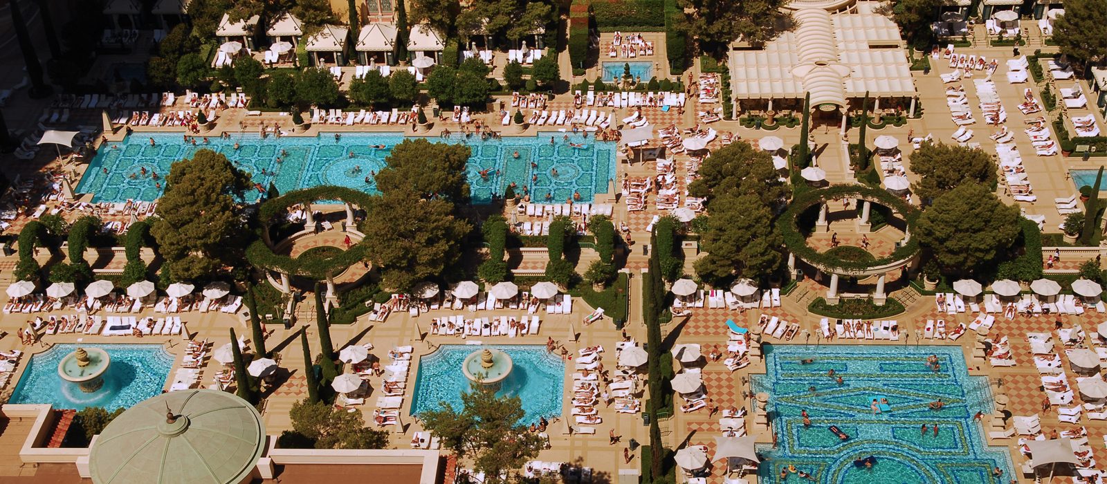 The Best Pool Parties In Las Vegas Header