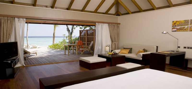 Veligandu Island Resort & Spa Luxury Maldives Holiday Packages Jacuzzi Beach Villa