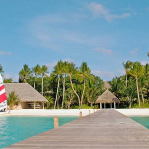 Veligandu Island Resort & Spa Luxury Maldives Holiday Packages Jetty 2