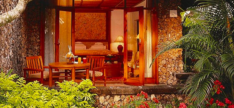 Luxury Bali Holiday Packages The Oberoi Bali Luxury Lanai Partial Ocean View Room Outside View