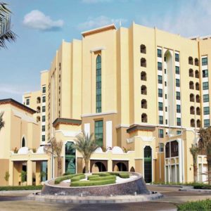 Luxury Abu Dhabi Holiday Packages Traders Hotel Qaryat Al Beri Exterior