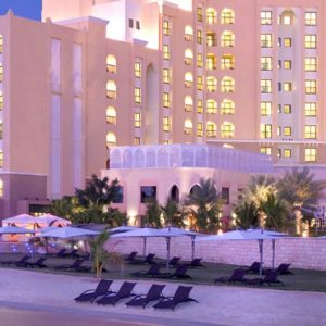 Luxury Abu Dhabi Holiday Packages Traders Hotel Qaryat Al Beri Exterior 2