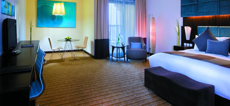 Luxury Abu Dhabi Holiday Packages Traders Hotel Qaryat Al Beri Traders Club Premier Room
