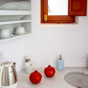 Luxury Greece Holiday Packages Oia Mare Villas Cave Superior Studio With Hot Tub 3