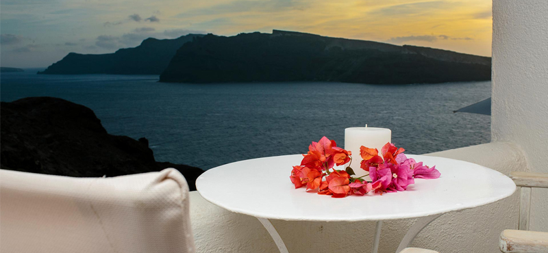 Luxury Greece Holiday Packages Oia Mare Villas Honeymoon Cave Suite 1