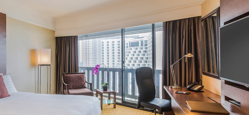 Luxury Singapore Holiday Packages PARKROYAL On Marina Bay Family Room Bedroom