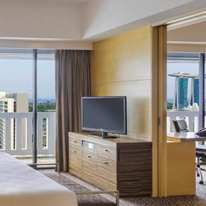 Luxury Singapore Holiday Packages PARKROYAL On Marina Bay Marina Bay Suite Bedroom