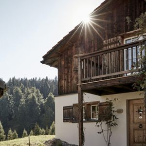 Luxury Switzerland Holiday Packages Guarda Val Mountain Pasture Hut – Stailetta Exterior