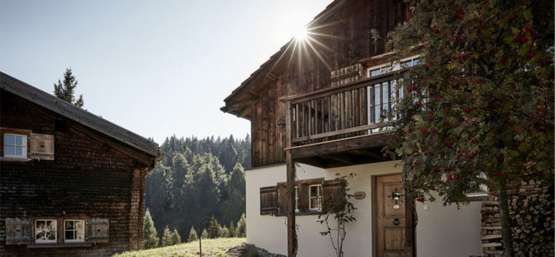 Luxury Switzerland Holiday Packages Guarda Val Mountain Pasture Hut – Stailetta Exterior