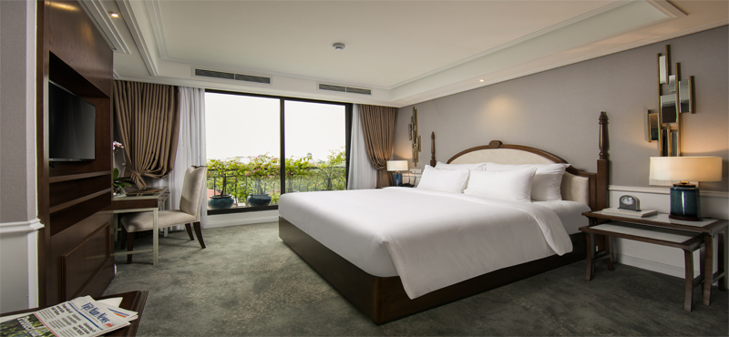 Luxury Vietnam Holiday Packages The Oriental Jade Hotel Gem Suite Lake View Bedroom