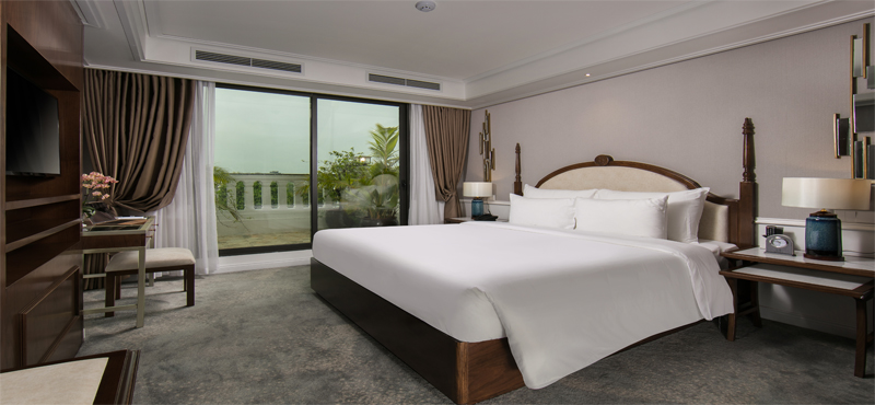 Luxury Vietnam Holiday Packages The Oriental Jade Hotel Oriental Jade Suite With Terrace