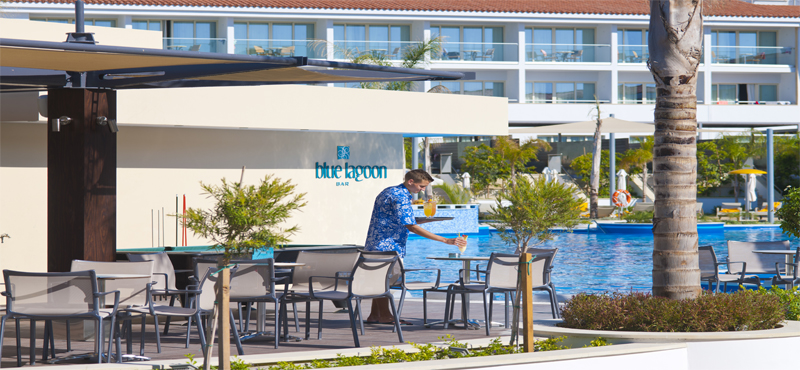 Luxury Cyprus Holiday Packages Olympic Lagoon Resort Paphos Blue Lagoons Bar