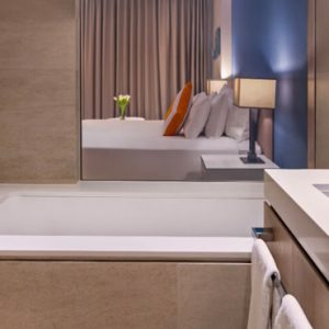 Luxury Dubai Holidays JA Lake View Hotel Deluxe Resort Course View Bathroom