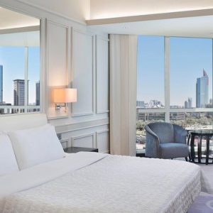 Luxury Dubai Holidays Le Meridien Mina Seyahi Club Room Skyline View