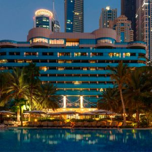 Luxury Dubai Holidays Le Meridien Mina Seyahi Exterior Night