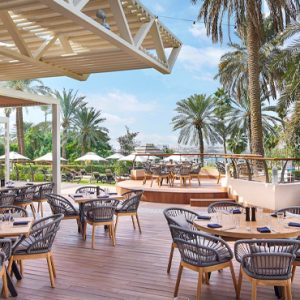 Luxury Dubai Holidays Le Meridien Mina Seyahi Terrace Bar 1