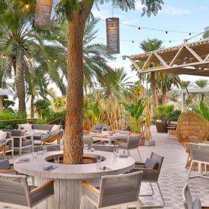 Luxury Dubai Holidays Le Meridien Mina Seyahi Terrace Dining 1