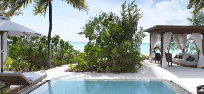 Luxury Maldives Holidays Fairmont Maldives Sirru Fen Fushi Beach Sunrise Villa 3