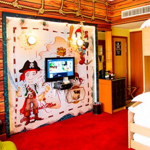 Luxury Singapore Holidays Furama RiverFront Theme Room 3