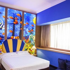 Luxury Singapore Holidays Furama RiverFront Theme Room 4