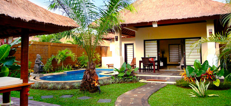 Luxury Bali Holidays FuramaXclusive Resort & Villas Deluxe Pool Villa 10