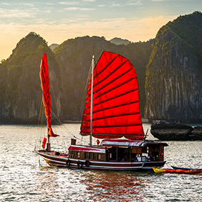 Luxury China Holiday Excursion Halong Bay Thumbnail