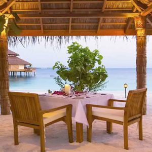 Luxury Maldives Holidays Reethi Faru Resort Huvandhu Garden1