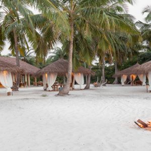 Luxury Maldives Holidays Reethi Faru Resort Reethi Grill2