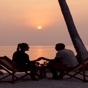 Luxury Maldives Holidays Reethi Faru Resort Sunset Bar2