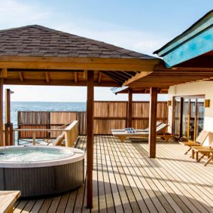 Luxury Maldives Holidays Reethi Faru Resort Water Villa Jacuzzi Suite 2